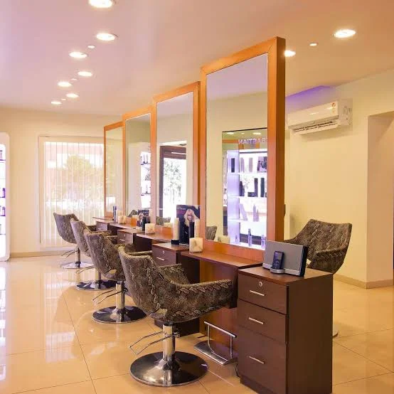 Salon Shears Tool Sanitization